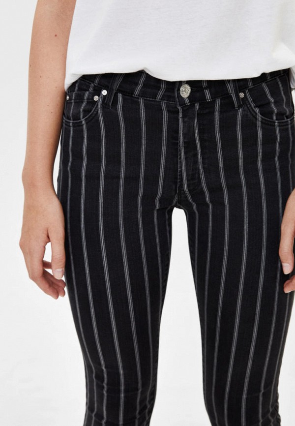Bershka / Джинсы (ix001xw00c7o) фото №4 Bershka / Джинсы (ix001xw00c7o) фото №4