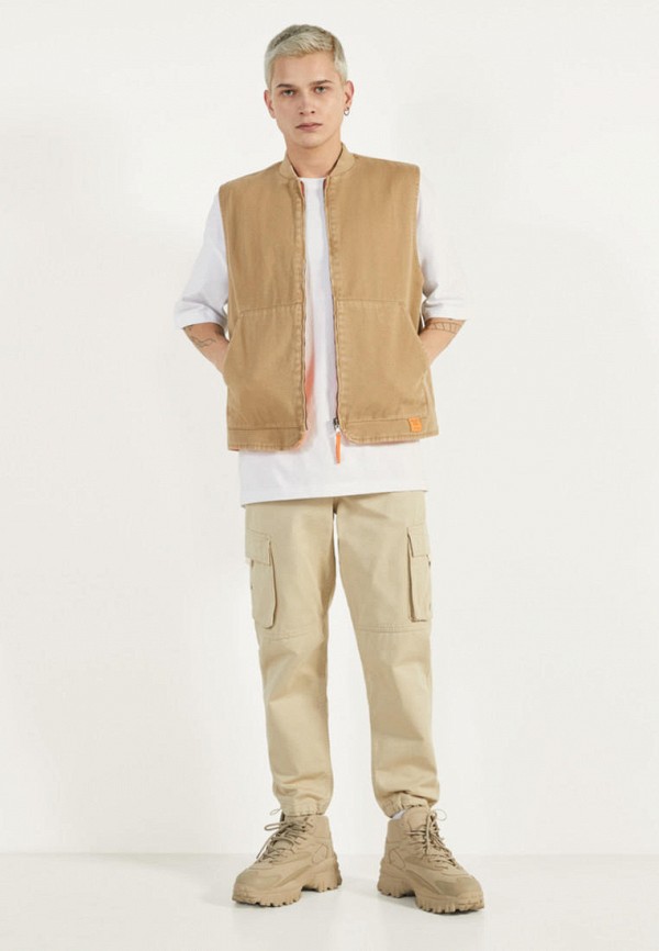 Bershka / Жилет