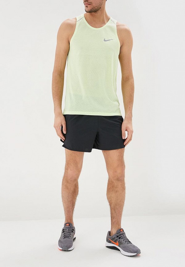 Nike / Шорты спортивные