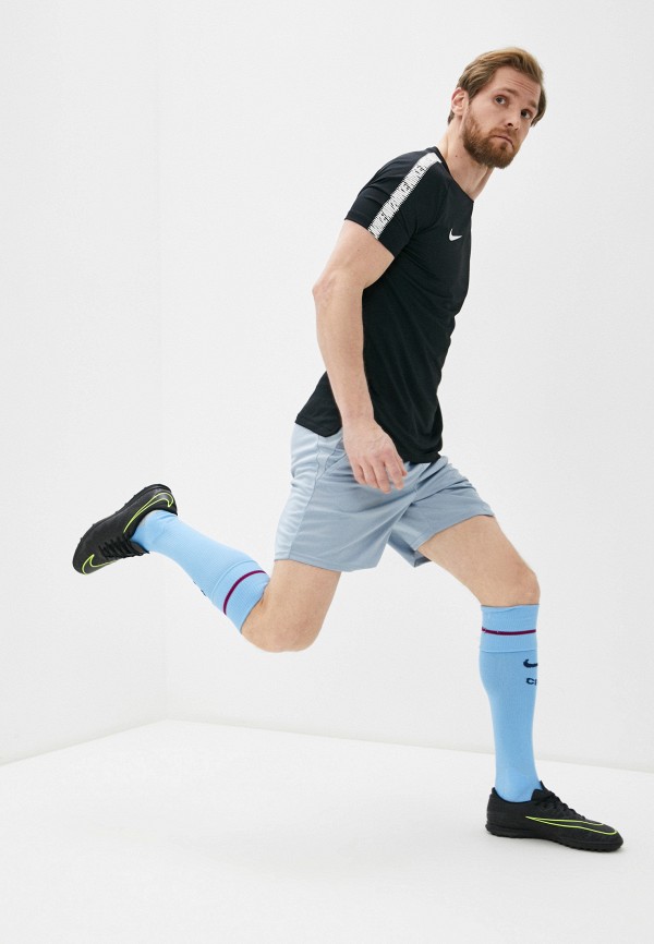 Nike / Шорты спортивные