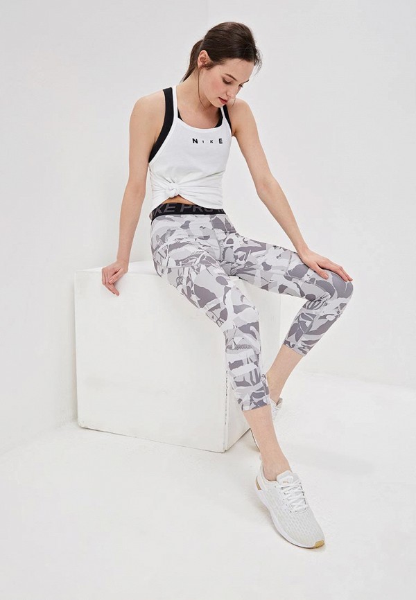 Nike / Топ спортивный