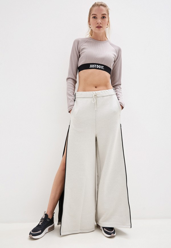 Nike / Свитшот