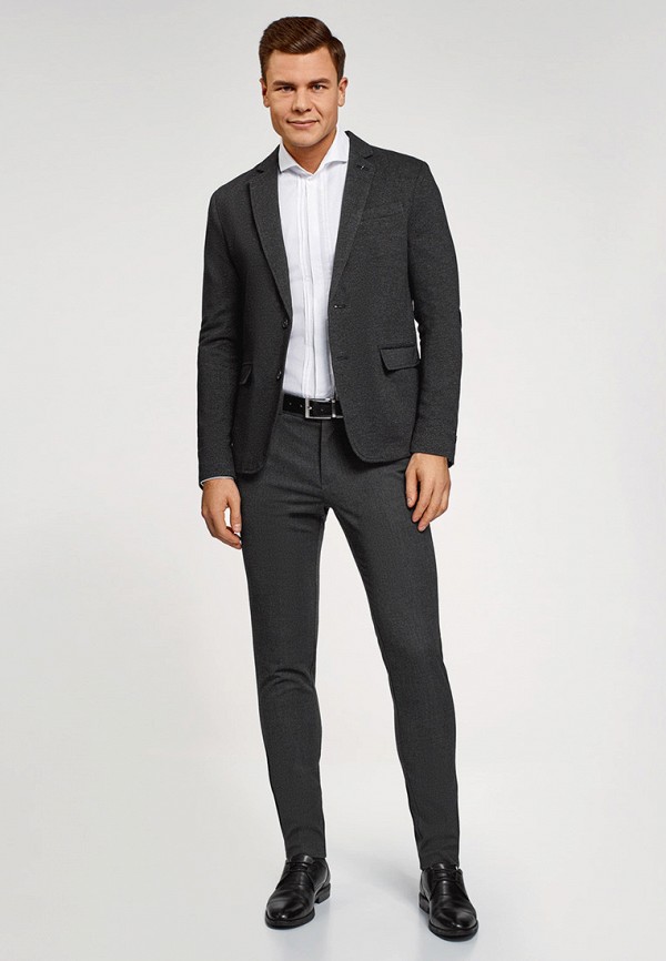 Черные брюки серый пиджак мужчине